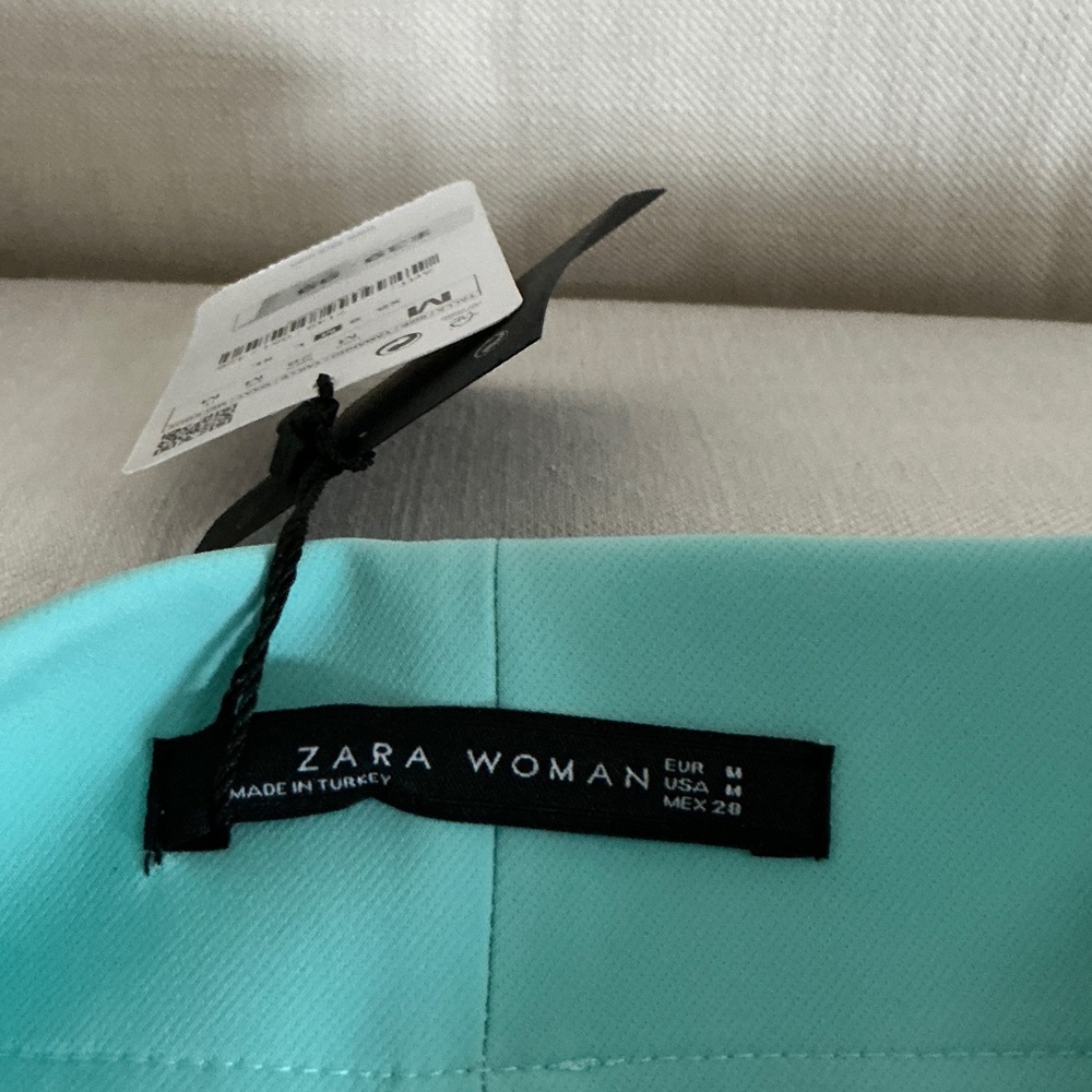 Zara Light Blue / Green  Pencil Skirt size Medium NWT - Picture 6 of 6